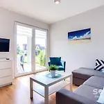 Ferienhaus Soleo Family - W Rewalu 3 Min Od Morza - 3 Baseny, 5 Jacuzzi, Sauna, Animacje, Malpi Gaj, 3 Sale Zabaw, 4 Place Zabaw, 2 Restauracje