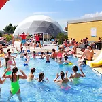 Soleo Family - W Rewalu 3 Min Od Morza - 3 Baseny, 5 Jacuzzi, Sauna, Animacje, Malpi Gaj, 3 Sale Zabaw, 4 Place Zabaw, 2 Restauracje