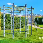 Soleo Family - W Rewalu 3 Min Od Morza - 3 Baseny, 5 Jacuzzi, Sauna, Animacje, Malpi Gaj, 3 Sale Zabaw, 4 Place Zabaw, 2 Restauracje * Rewal