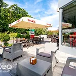 Soleo Family - W Rewalu 3 Min Od Morza - 3 Baseny, 5 Jacuzzi, Sauna, Animacje, Malpi Gaj, 3 Sale Zabaw, 4 Place Zabaw, 2 Restauracje Holiday home