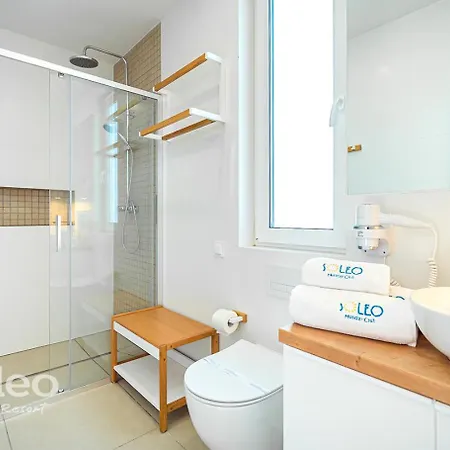 Soleo Family - W Rewalu 3 Min Od Morza - 3 Baseny, 5 Jacuzzi, Sauna, Animacje, Malpi Gaj, 3 Sale Zabaw, 4 Place Zabaw, 2 Restauracje 펜션 *