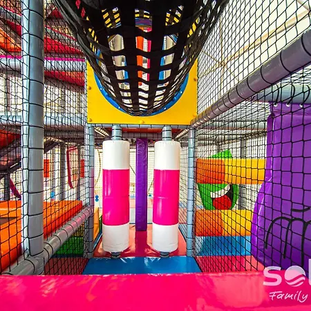 度假居 Soleo Family - W Rewalu 3 Min Od Morza - 3 Baseny, 5 Jacuzzi, Sauna, Animacje, Malpi Gaj, 3 Sale Zabaw, 4 Place Zabaw, 2 Restauracje