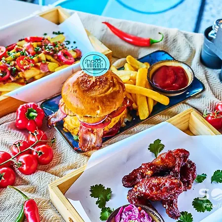 Vakantiehuis Soleo Family - W Rewalu 3 Min Od Morza - 3 Baseny, 5 Jacuzzi, Sauna, Animacje, Malpi Gaj, 3 Sale Zabaw, 4 Place Zabaw, 2 Restauracje *