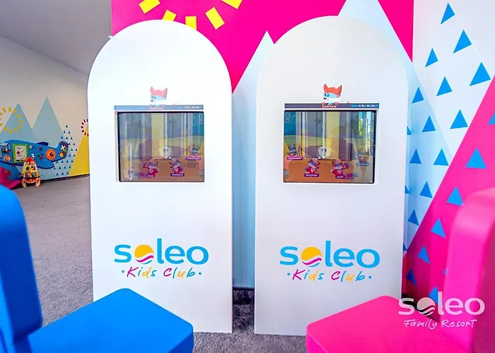 Soleo Family - W Rewalu 3 Min Od Morza - 3 Baseny, 5 Jacuzzi, Sauna, Animacje, Malpi Gaj, 3 Sale Zabaw, 4 Place Zabaw, 2 Restauracje Rewal