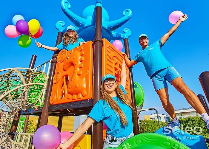 Prázdninový dům Soleo Family - W Rewalu 3 Min Od Morza - 3 Baseny, 5 Jacuzzi, Sauna, Animacje, Malpi Gaj, 3 Sale Zabaw, 4 Place Zabaw, 2 Restauracje *