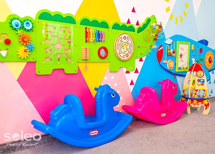 Soleo Family - W Rewalu 3 Min Od Morza - 3 Baseny, 5 Jacuzzi, Sauna, Animacje, Malpi Gaj, 3 Sale Zabaw, 4 Place Zabaw, 2 Restauracje *