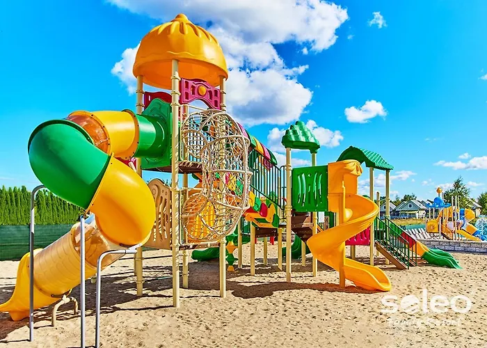Soleo Family - W Rewalu 3 Min Od Morza - 3 Baseny, 5 Jacuzzi, Sauna, Animacje, Malpi Gaj, 3 Sale Zabaw, 4 Place Zabaw, 2 Restauracje Prázdninový dům