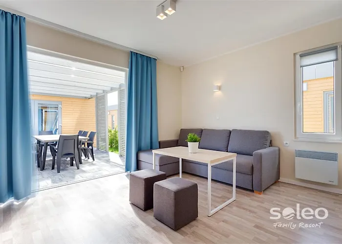 Prázdninový dům Soleo Family - W Rewalu 3 Min Od Morza - 3 Baseny, 5 Jacuzzi, Sauna, Animacje, Malpi Gaj, 3 Sale Zabaw, 4 Place Zabaw, 2 Restauracje *